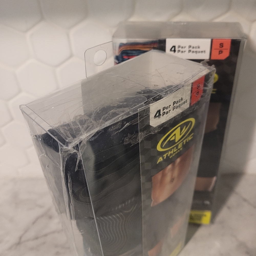 BNIB Men's Boxer Briefs Size Small - Picture 2 of 3